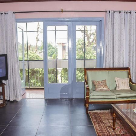 Hotel Appart B4U Яунде Екстер'єр фото