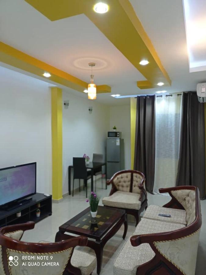 Hotel Appart B4U Яунде Екстер'єр фото