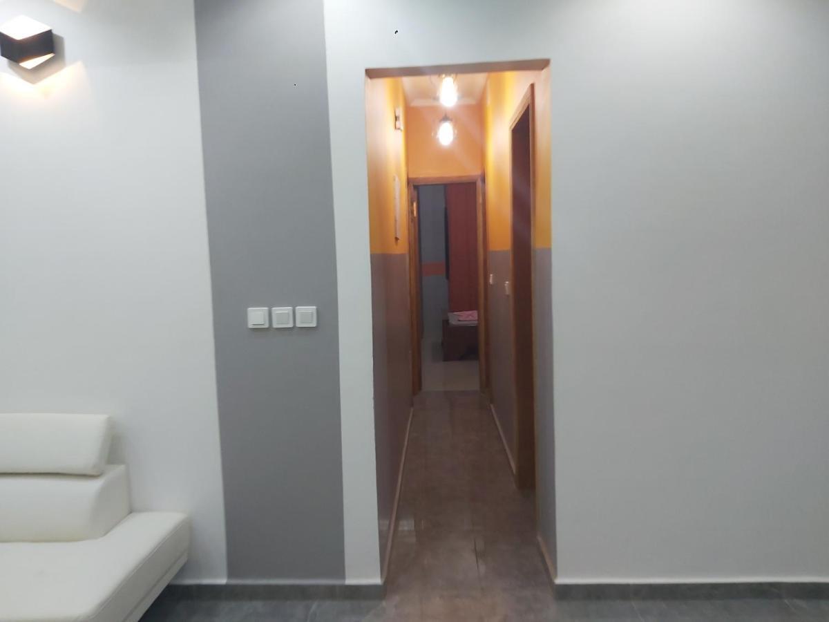 Hotel Appart B4U Яунде Екстер'єр фото