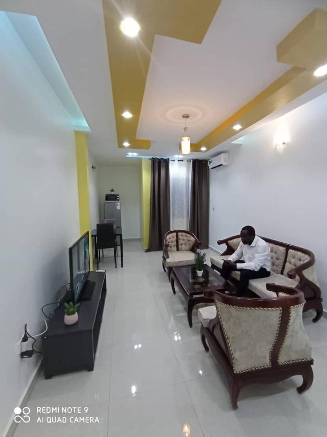 Hotel Appart B4U Яунде Екстер'єр фото