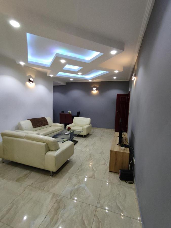 Hotel Appart B4U Яунде Екстер'єр фото