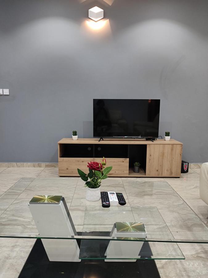 Hotel Appart B4U Яунде Екстер'єр фото
