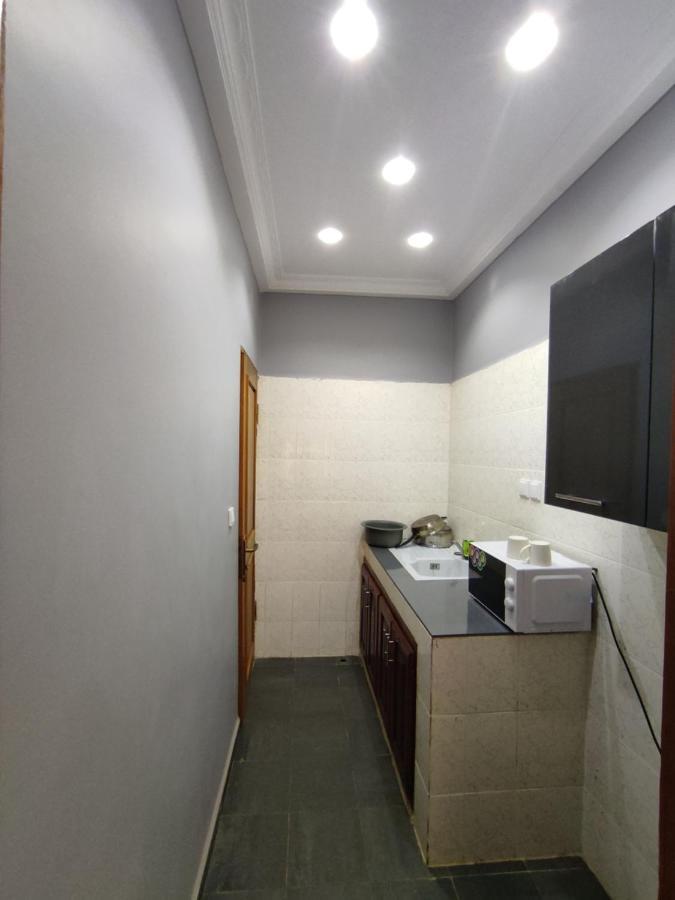 Hotel Appart B4U Яунде Екстер'єр фото