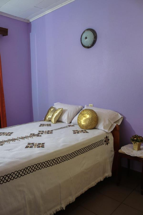 Hotel Appart B4U Яунде Екстер'єр фото