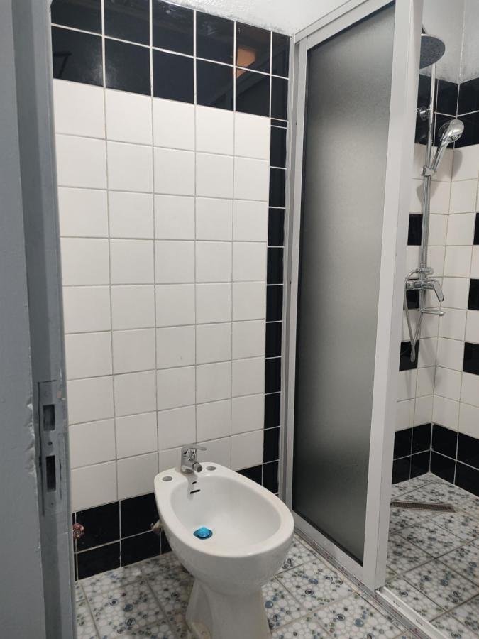 Hotel Appart B4U Яунде Екстер'єр фото